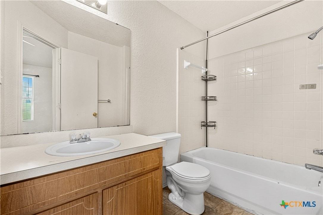 4102 Terri Linn Dr #A - Photo 7 of 13