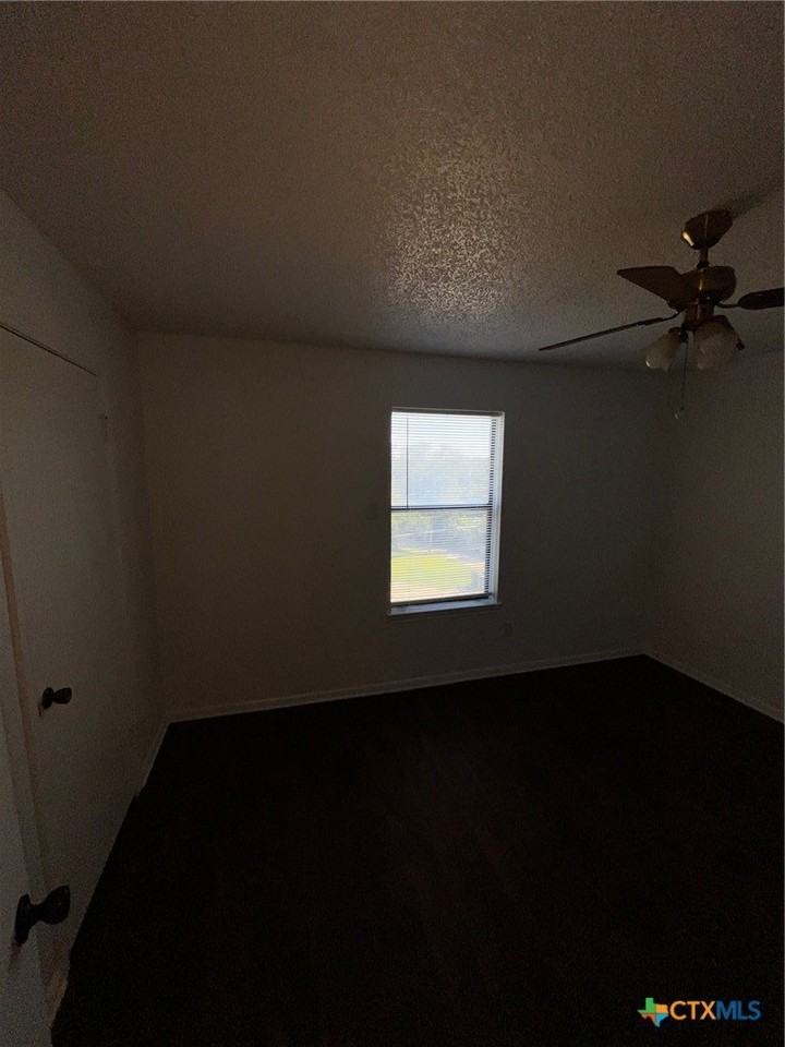 202 N Walnut St - Photo 6 of 9