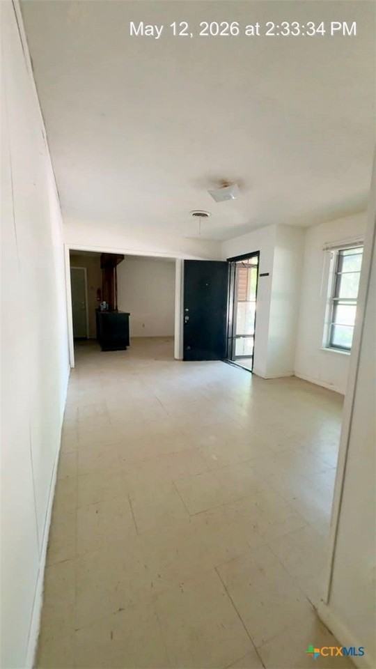 607 Curry Ave - Photo 5 of 28