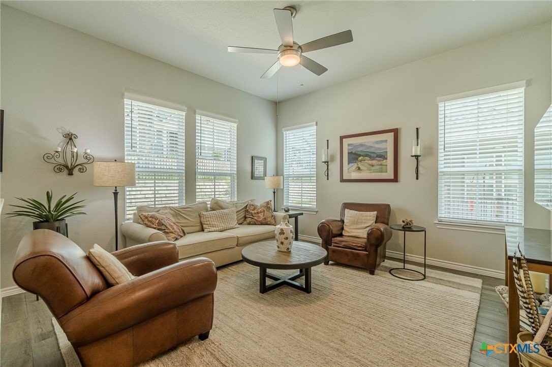 138 Harborside Dr #101 - Photo 4 of 43