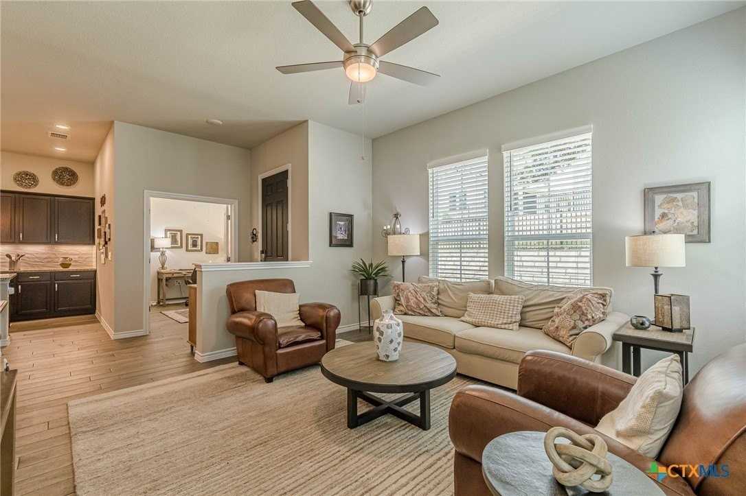 138 Harborside Dr #101 - Photo 6 of 43