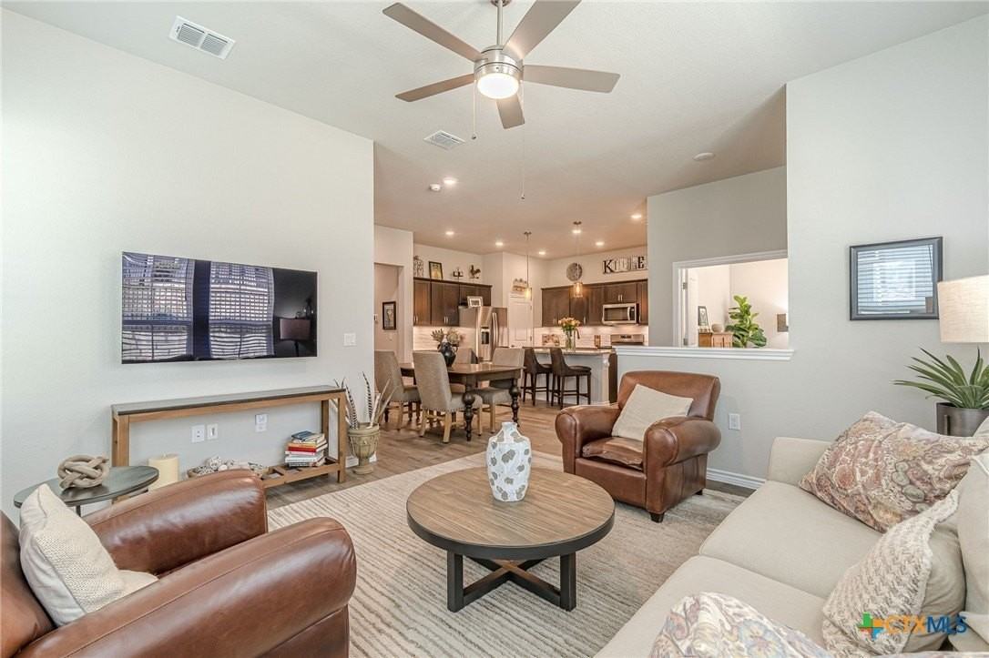 138 Harborside Dr #101 - Photo 7 of 43