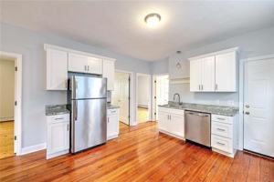 featured image of 50 Barton St #2