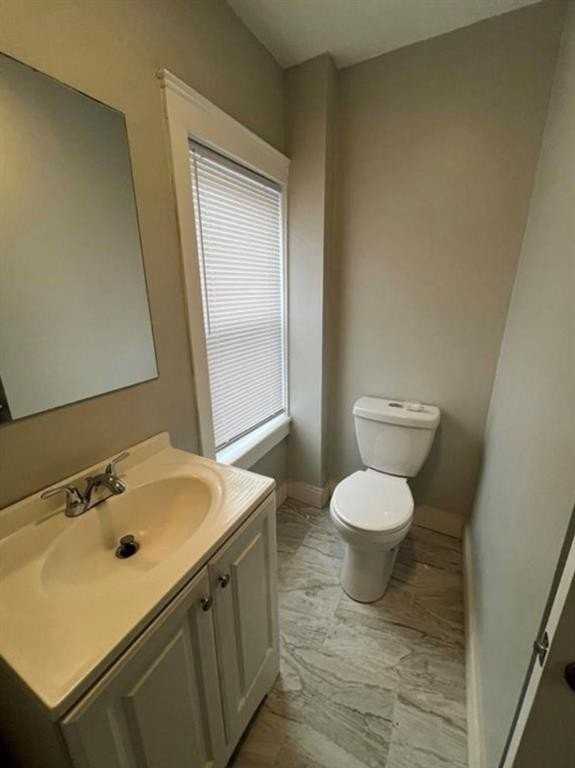 36 Berlin St - Photo 5 of 21