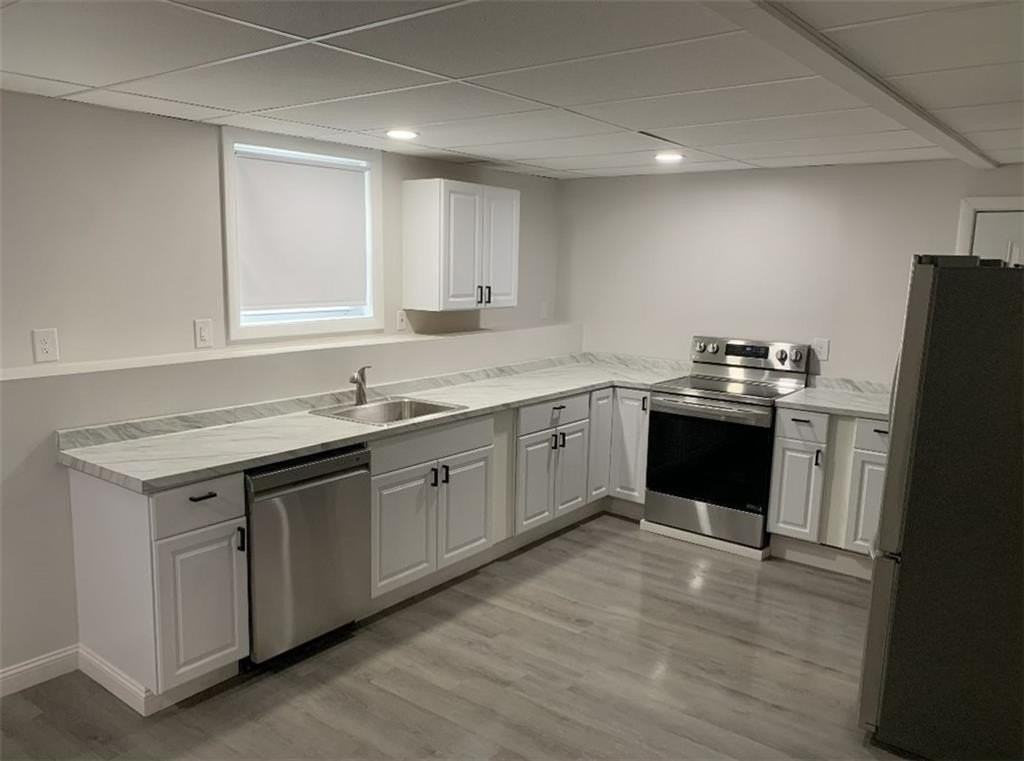 699 Manton Ave #B - Photo 2 of 7
