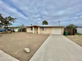 233 S Avenue B - Photo 1 of 1