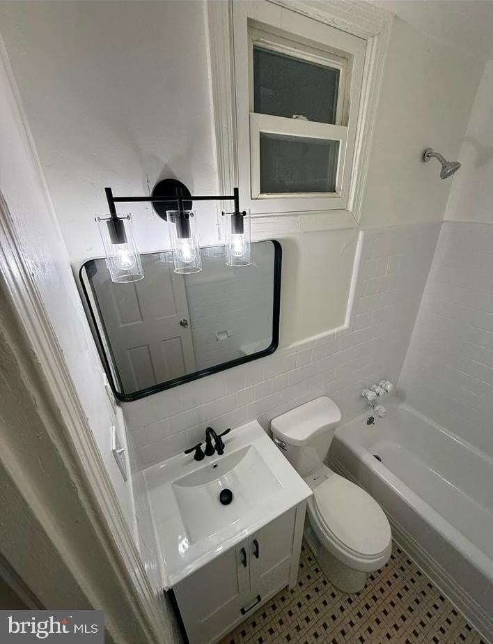 1311 Fort Stevens Dr Nw #1 - Photo 6 of 13
