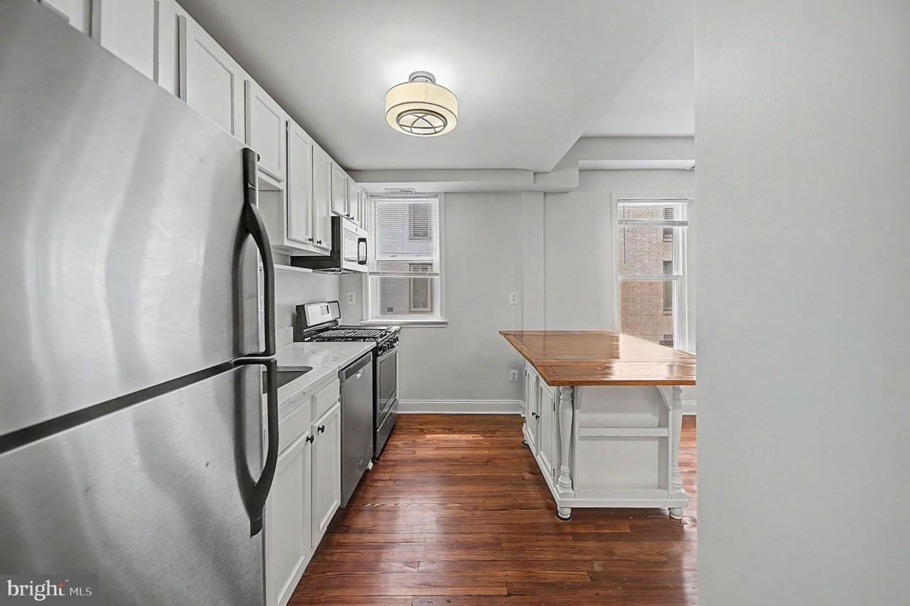 1340 Fairmont St Nw #23 - Photo 6 of 22