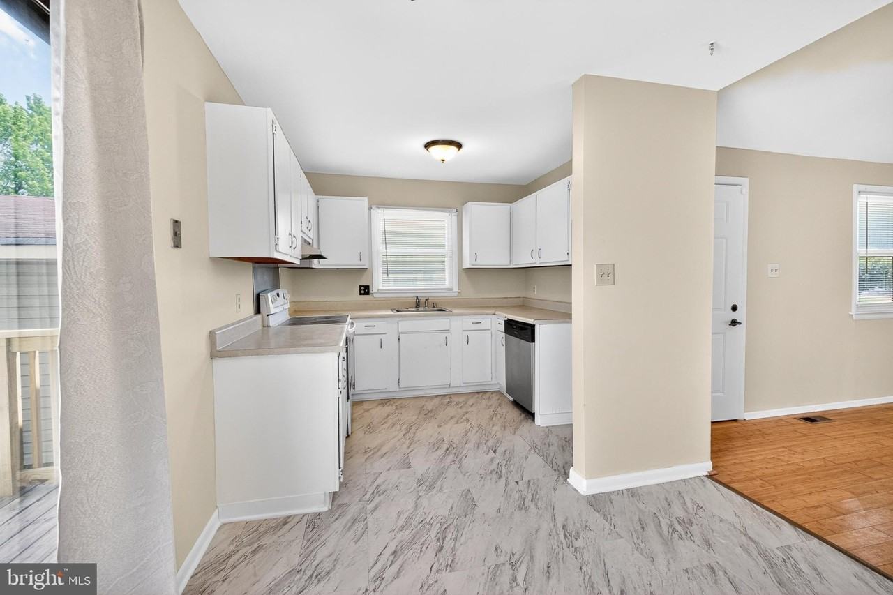 308 Skeet Ave - Photo 4 of 21