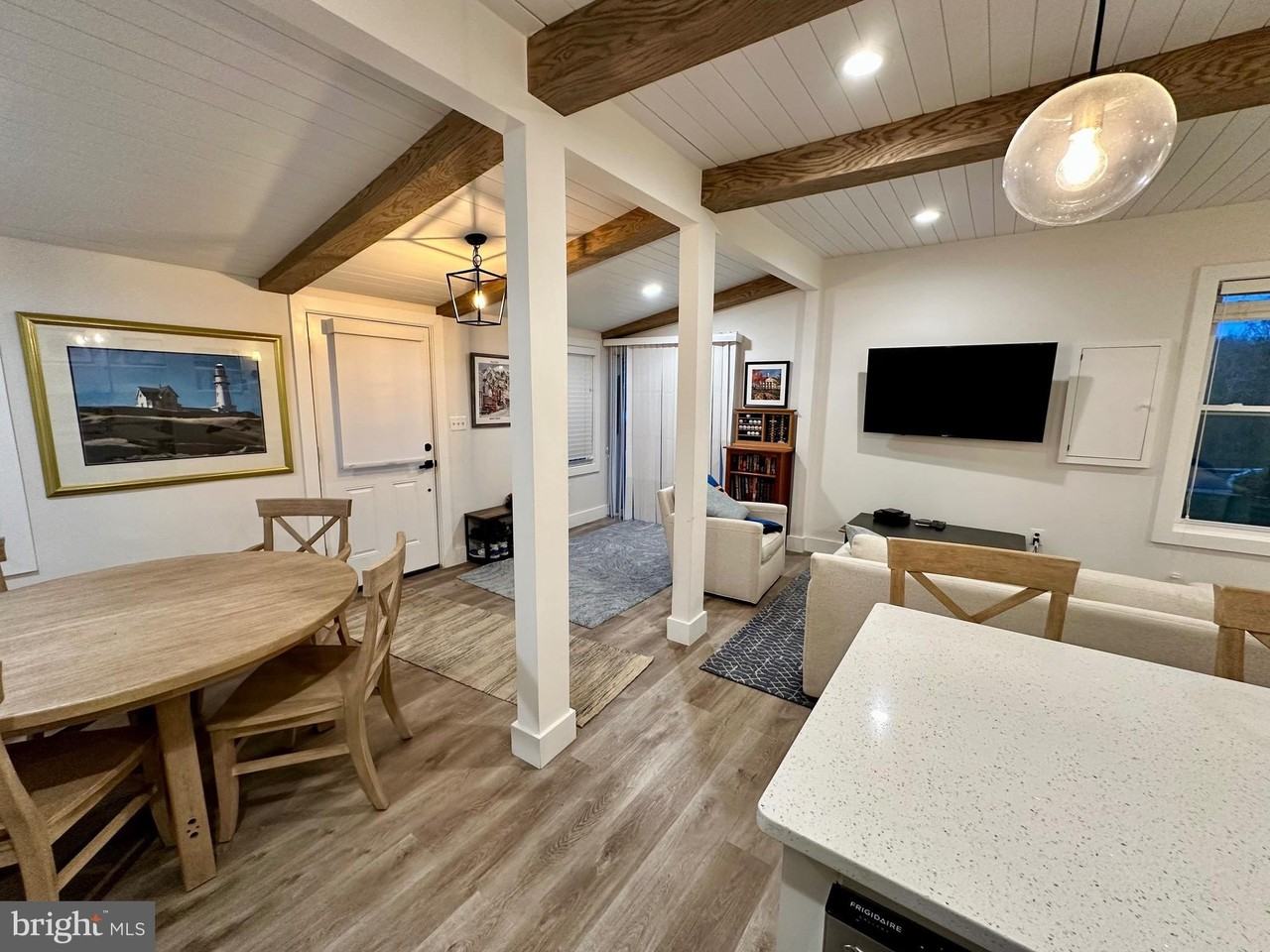 531 Highland Dr - Photo 4 of 46
