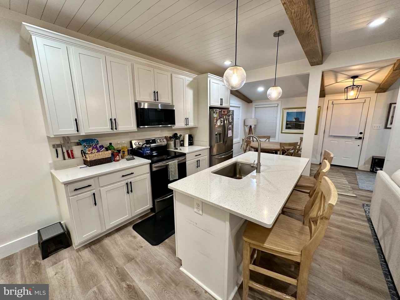 531 Highland Dr - Photo 6 of 46