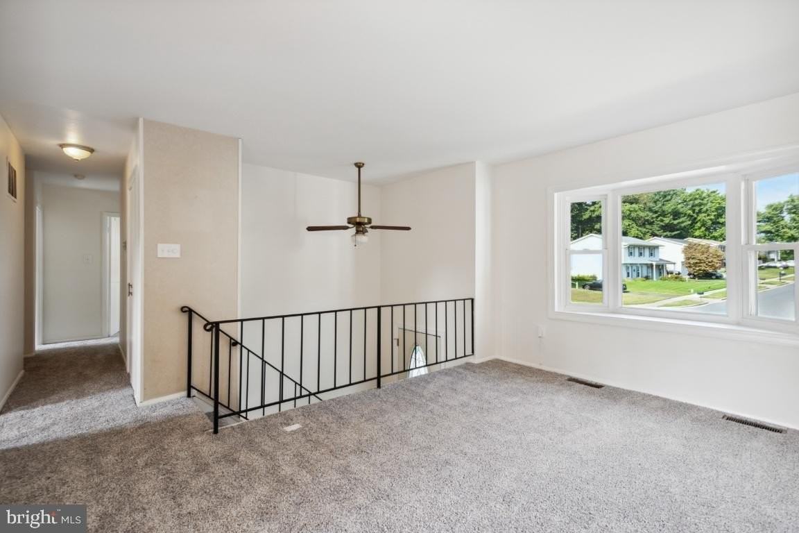 2354 Maytime Dr - Photo 6 of 44