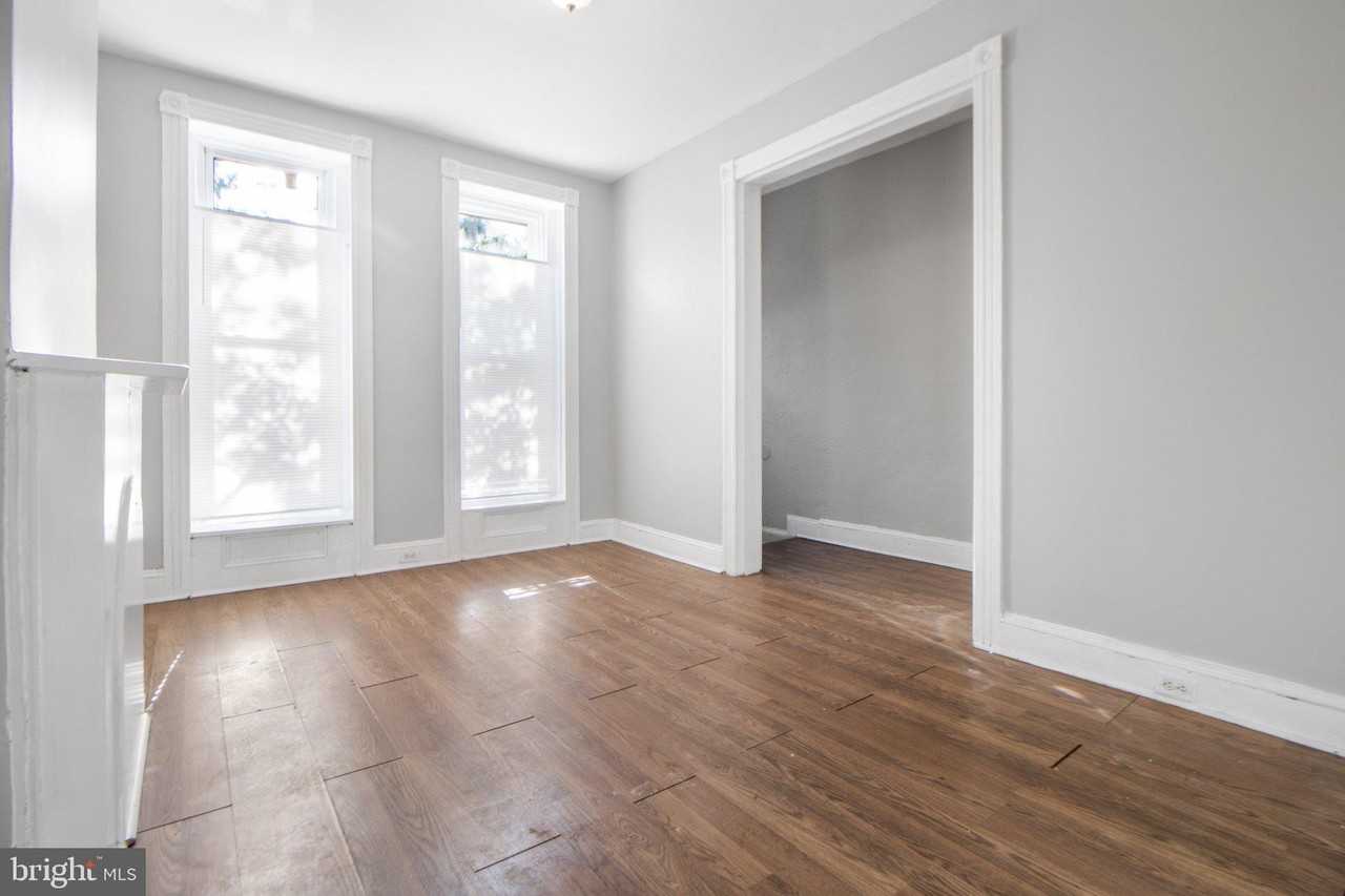 13 N Fulton Ave - Photo 6 of 28