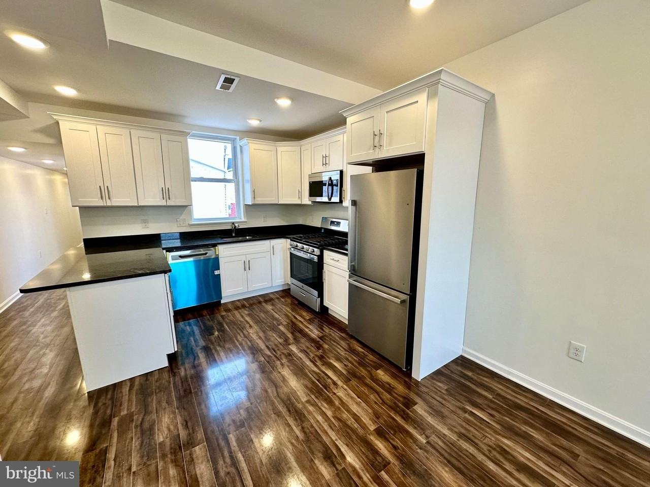 312 S Eden St #2 - Photo 4 of 31