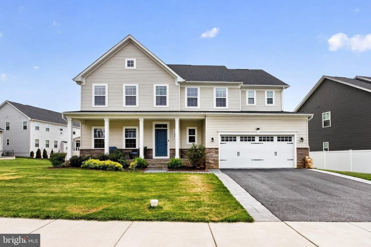 11037 Corner Stone Ln - Photo 2 of 28