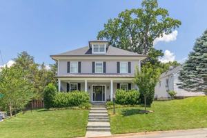 featured image of 4917 Bayard Blvd