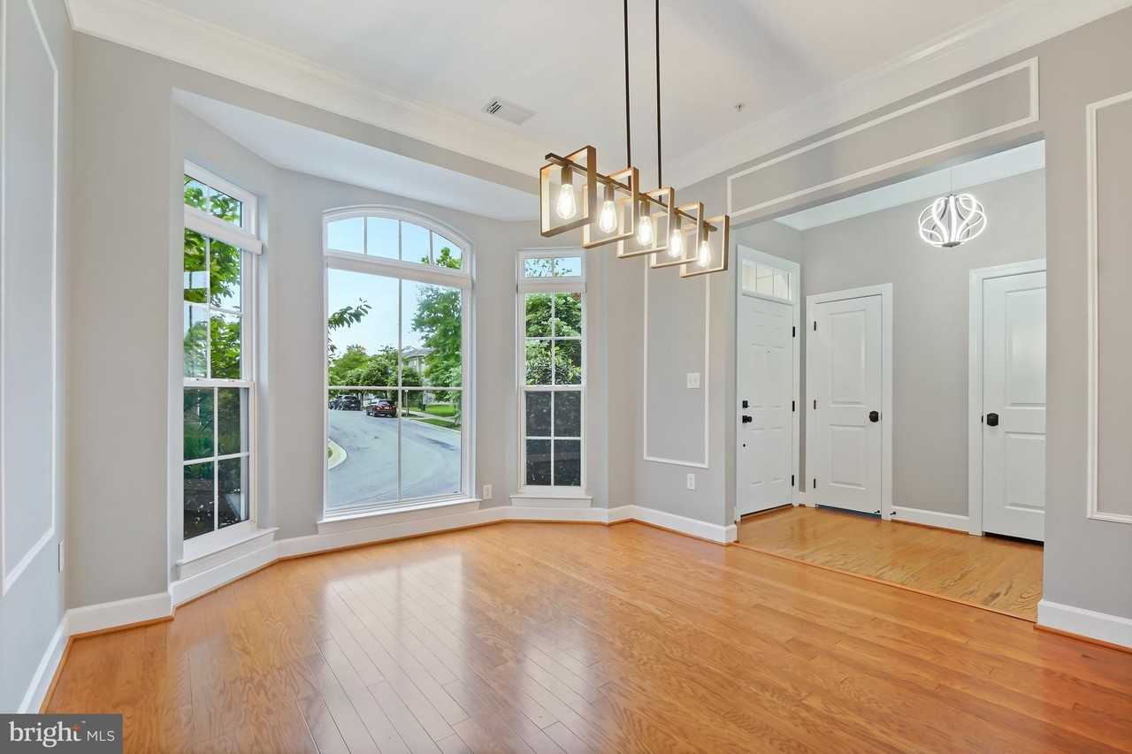 23416 Clarksridge Rd - Photo 4 of 30