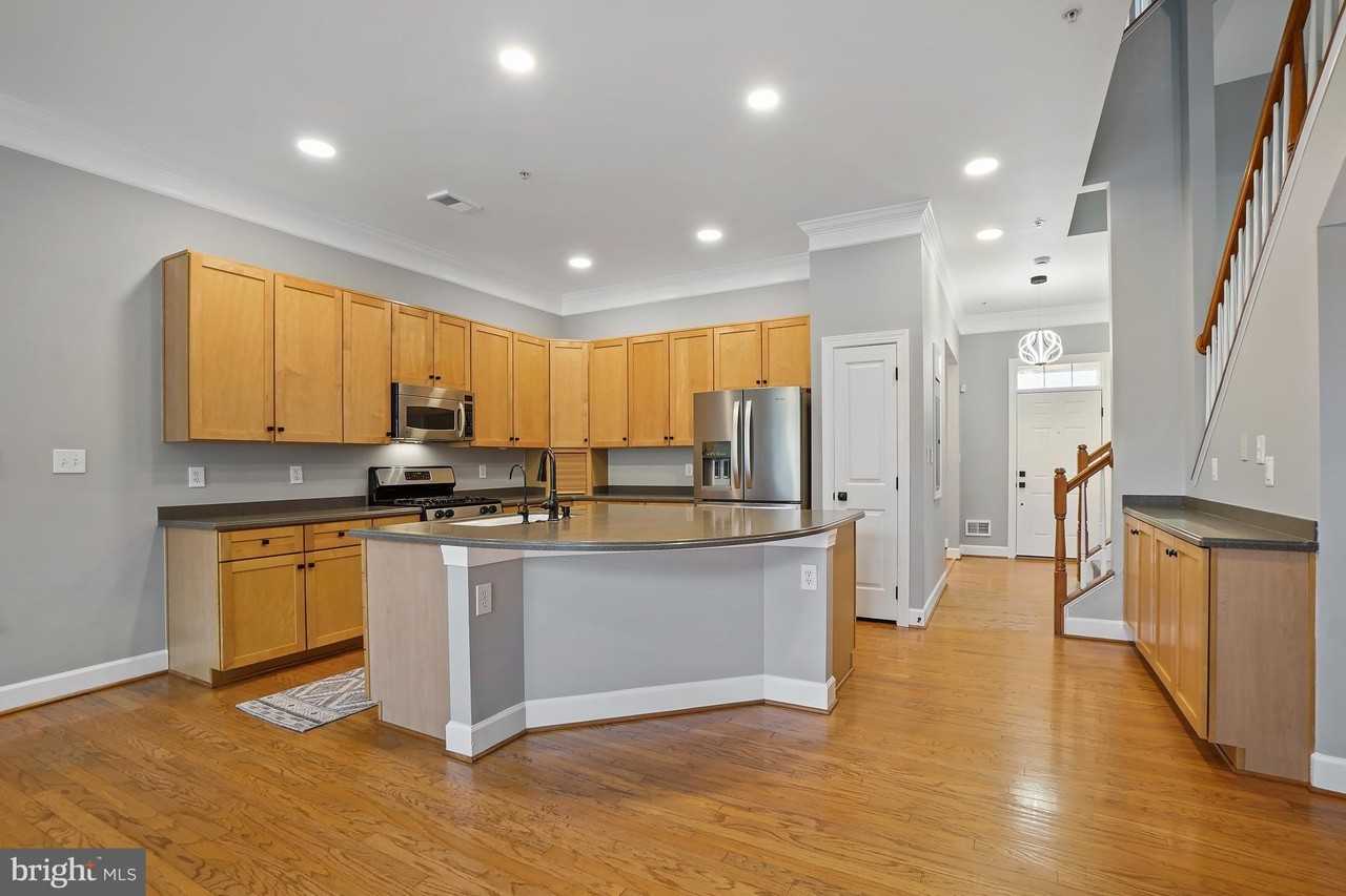 23416 Clarksridge Rd - Photo 6 of 30