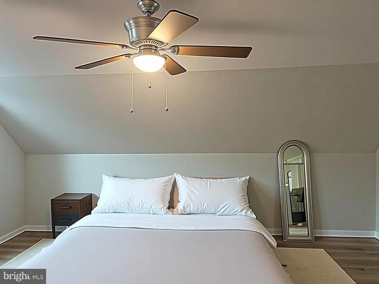 2803 Barberry Ln - Photo 7 of 16