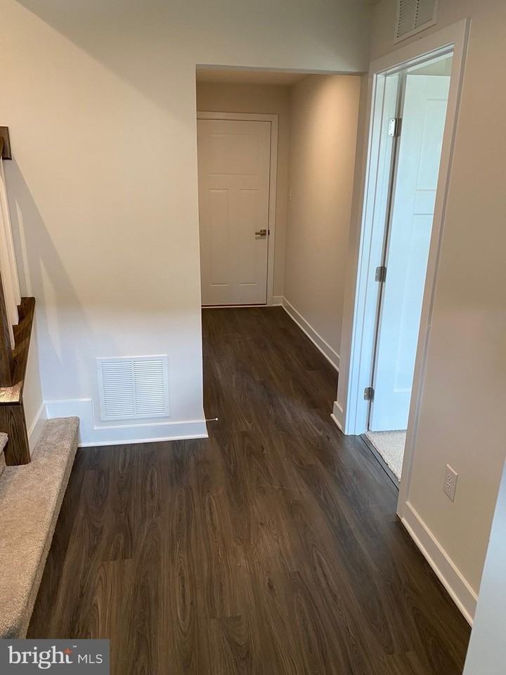 434 Paperbark Sq - Photo 5 of 22