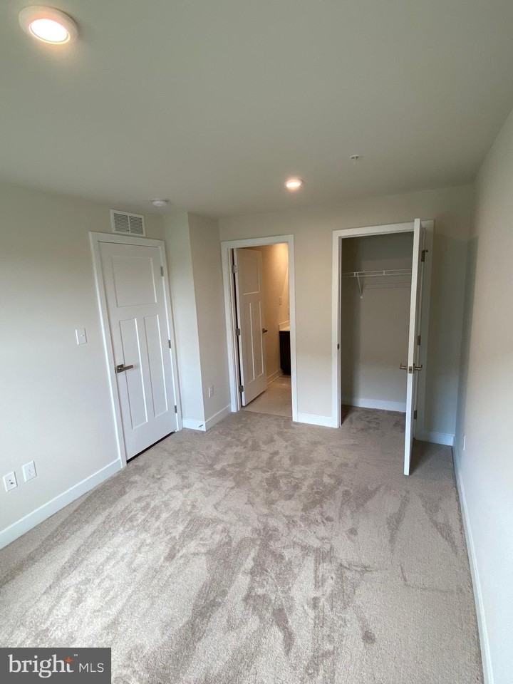 434 Paperbark Sq - Photo 6 of 22
