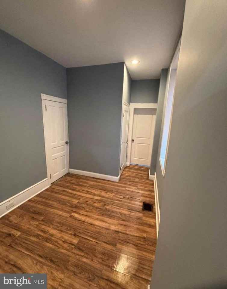 1232 E Chelten Ave #1 - Photo 3 of 5