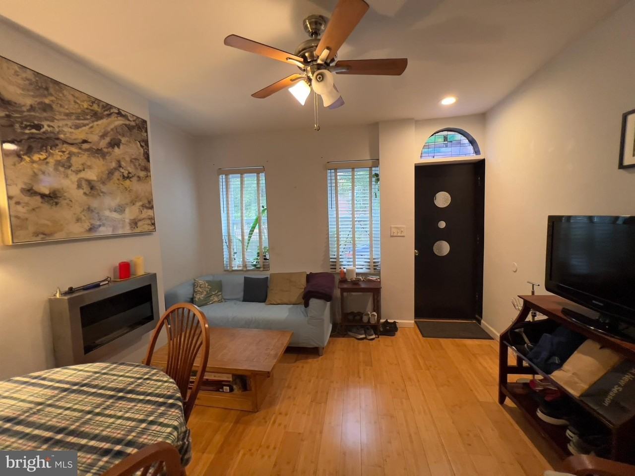 2331 Montrose St - Photo 7 of 50