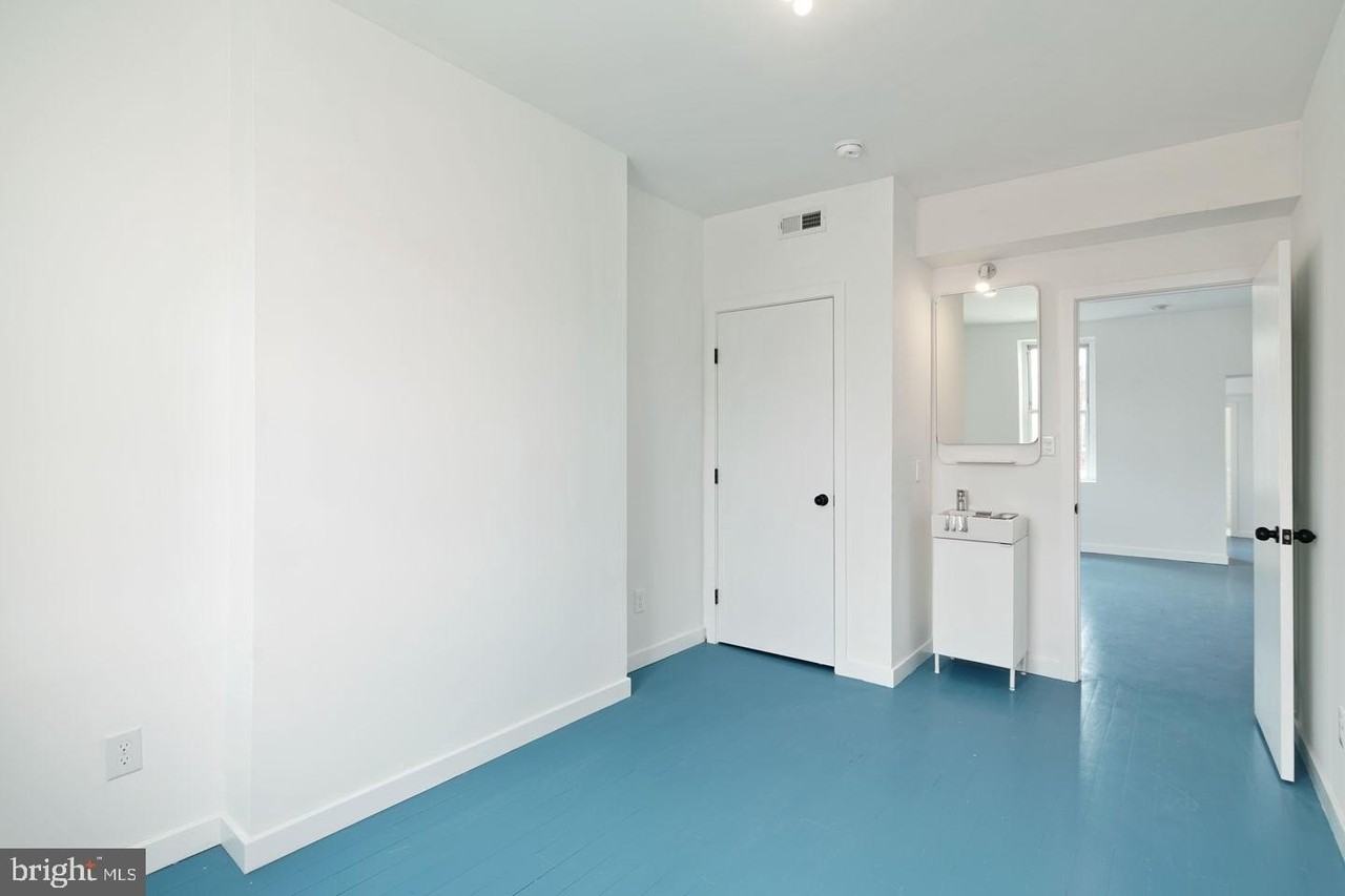 2329 Frankford Ave #C - Photo 6 of 13