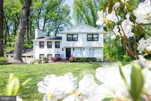 featured image of 1554 Forest Villa Ln