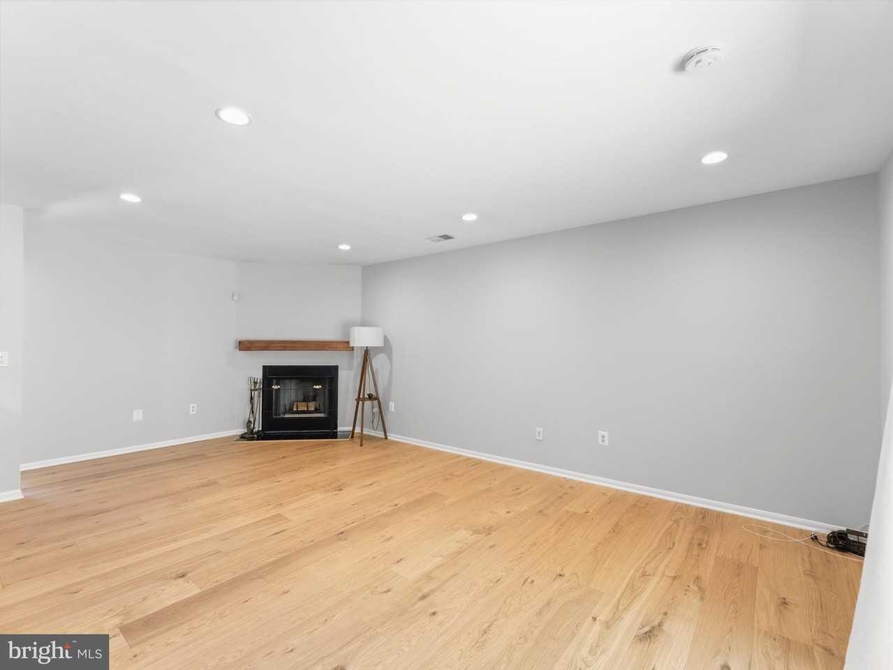 11404 Turnmill Ln - Photo 7 of 24