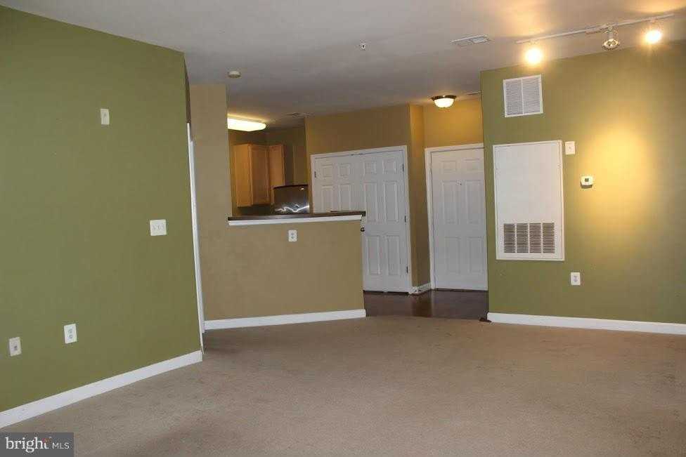 22706 Blue Elder Ter #204 - Photo 7 of 20