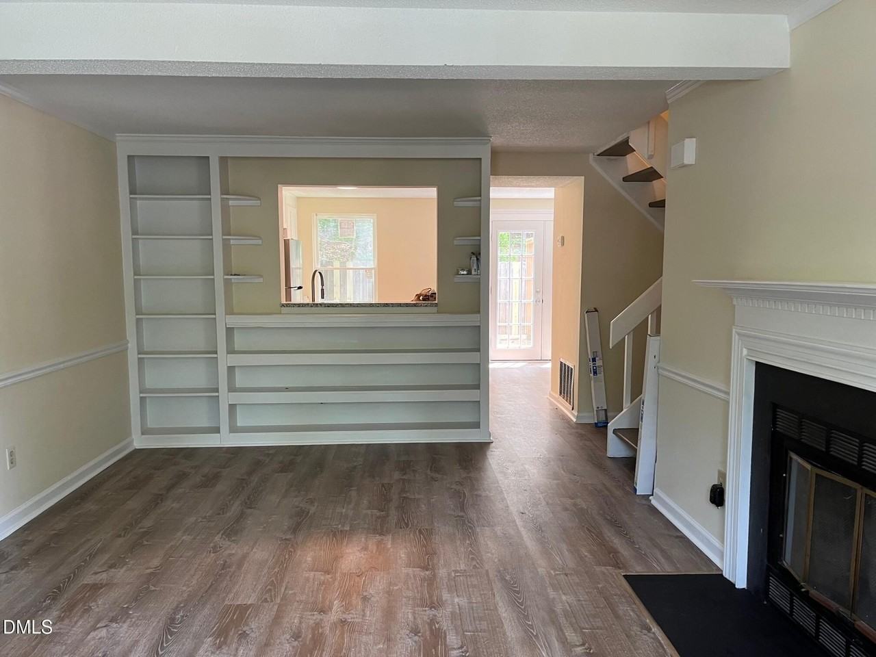 1829 Fox Sterling Dr - Photo 2 of 14