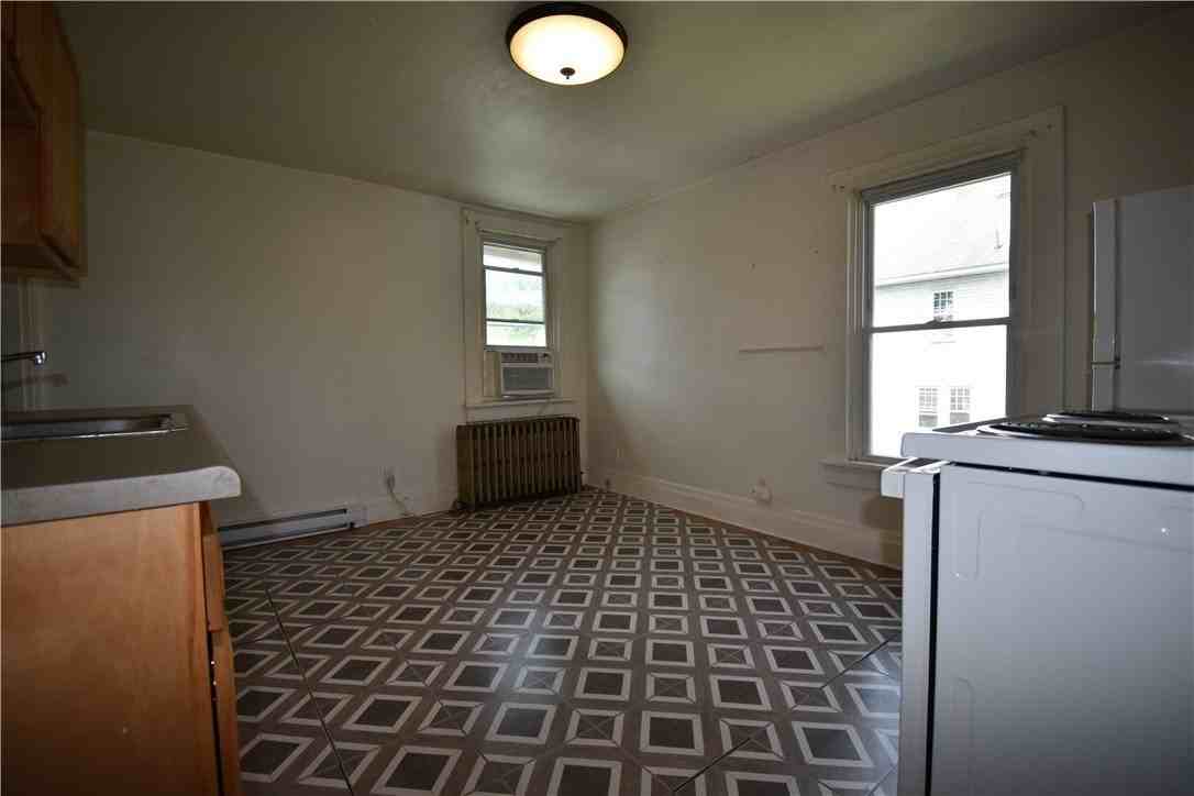 638 Pittsburgh St #2 - Photo 6 of 19