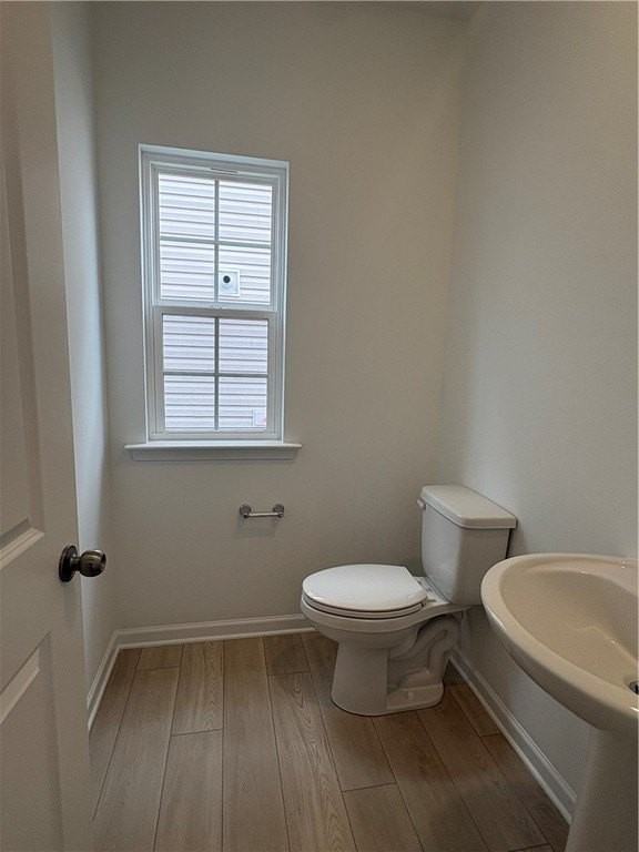 201 Mccormick Pl - Photo 4 of 21