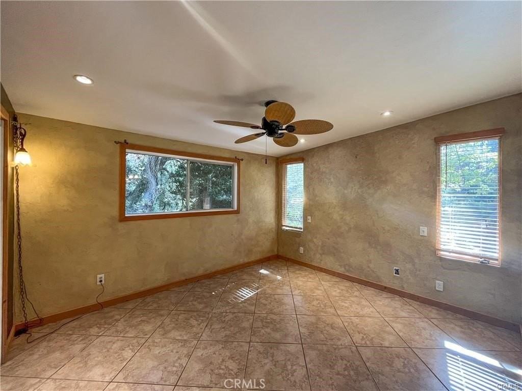 30115 Silverado Canyon Rd - Photo 5 of 8