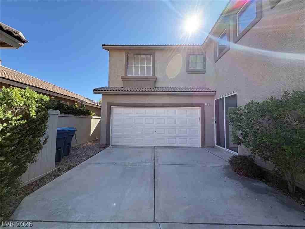 9778 Bradford Summit St - Photo 3 of 30
