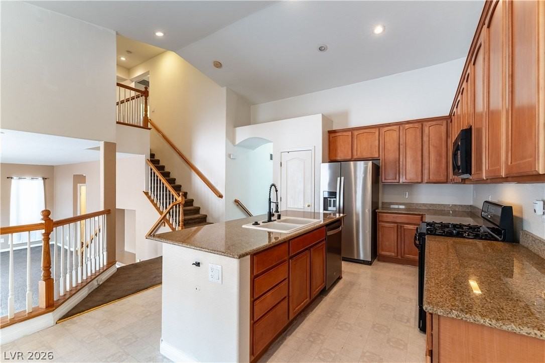 5705 Pacesetter St - Photo 2 of 23
