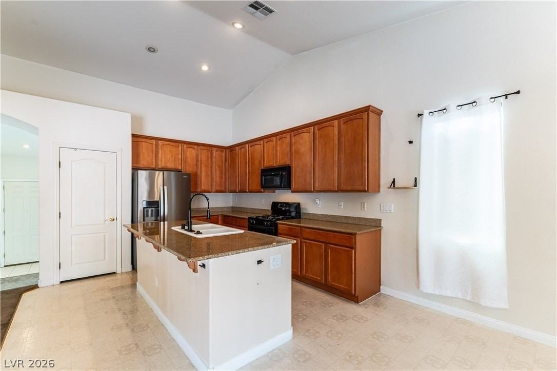 5705 Pacesetter St - Photo 5 of 23