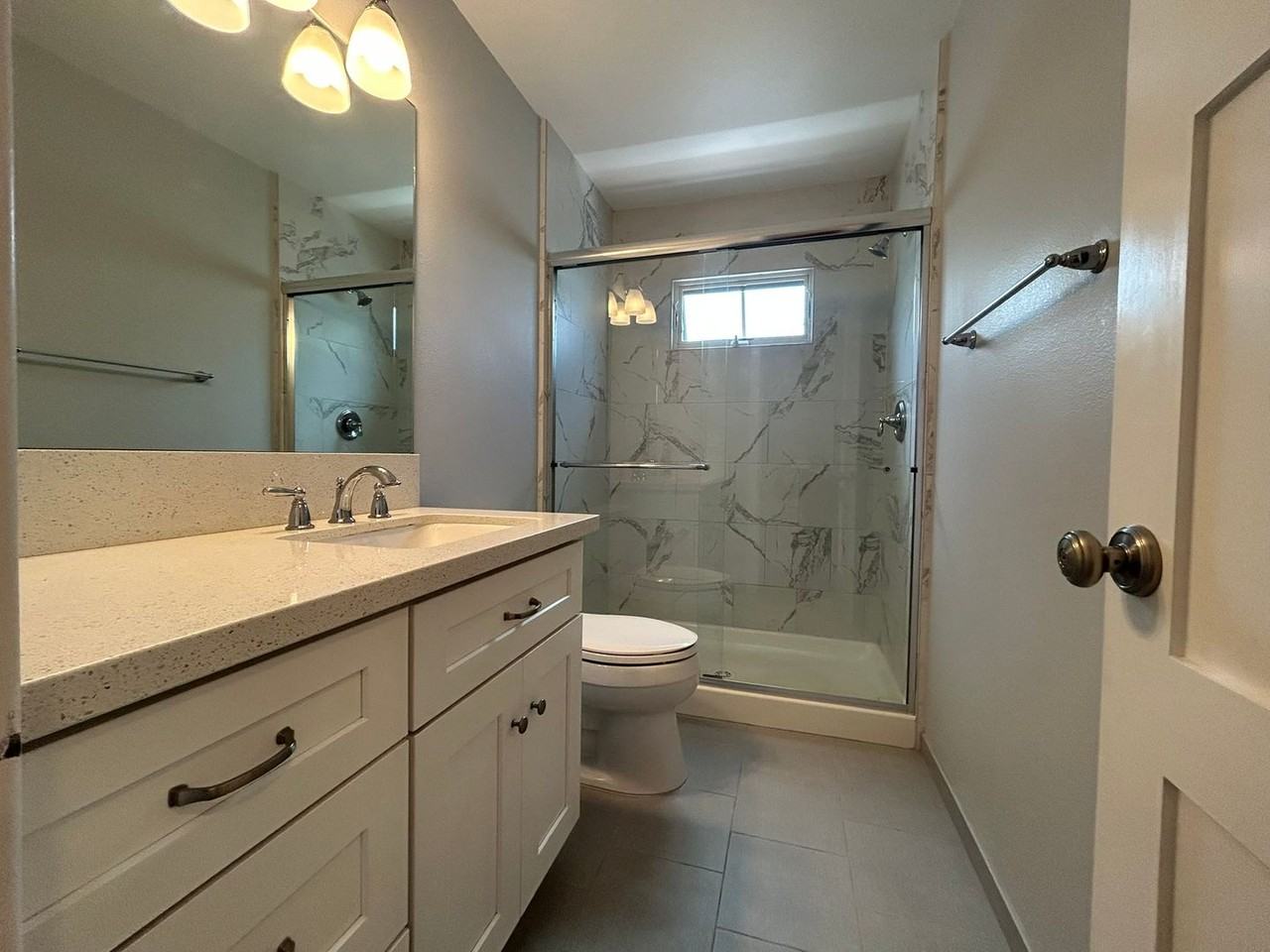 722 7th St - Photo 7 of 12