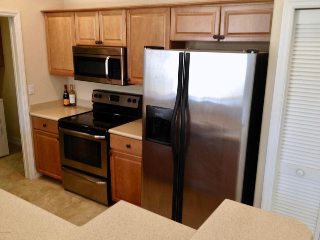 7061 Ridgewood Ave - Photo 7 of 20