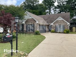 featured image of 135 Roy Ct