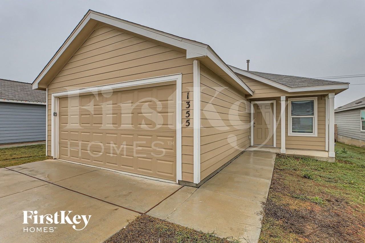 1335 White Willow - Photo 4 of 28