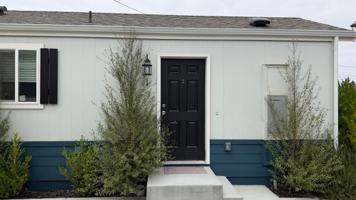 featured image of 331 Avocado St