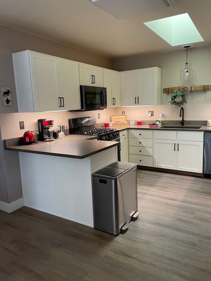 220 Acacia Dr - Photo 6 of 29