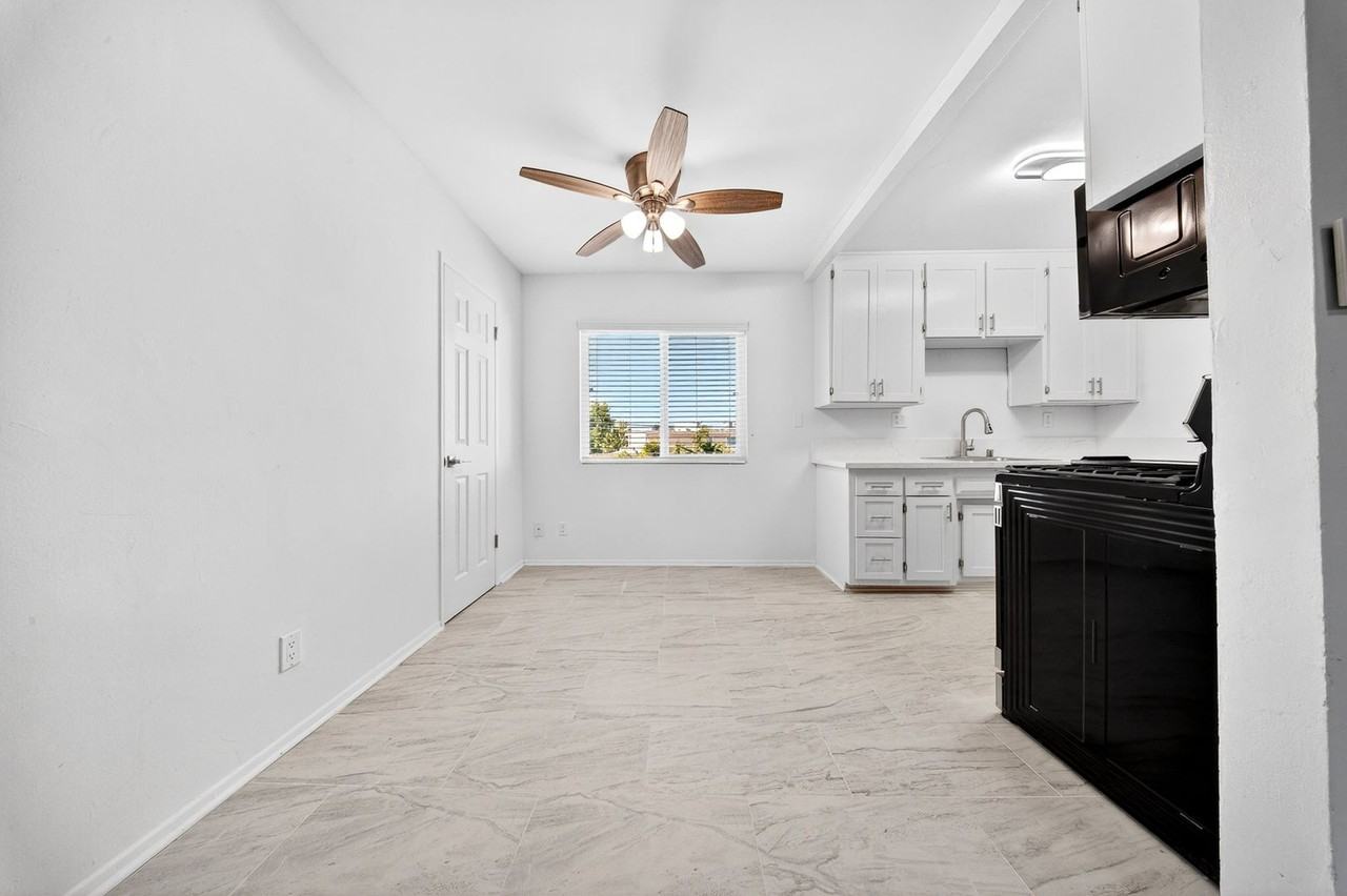 2010 S. Garth Ave. - Photo 7 of 50