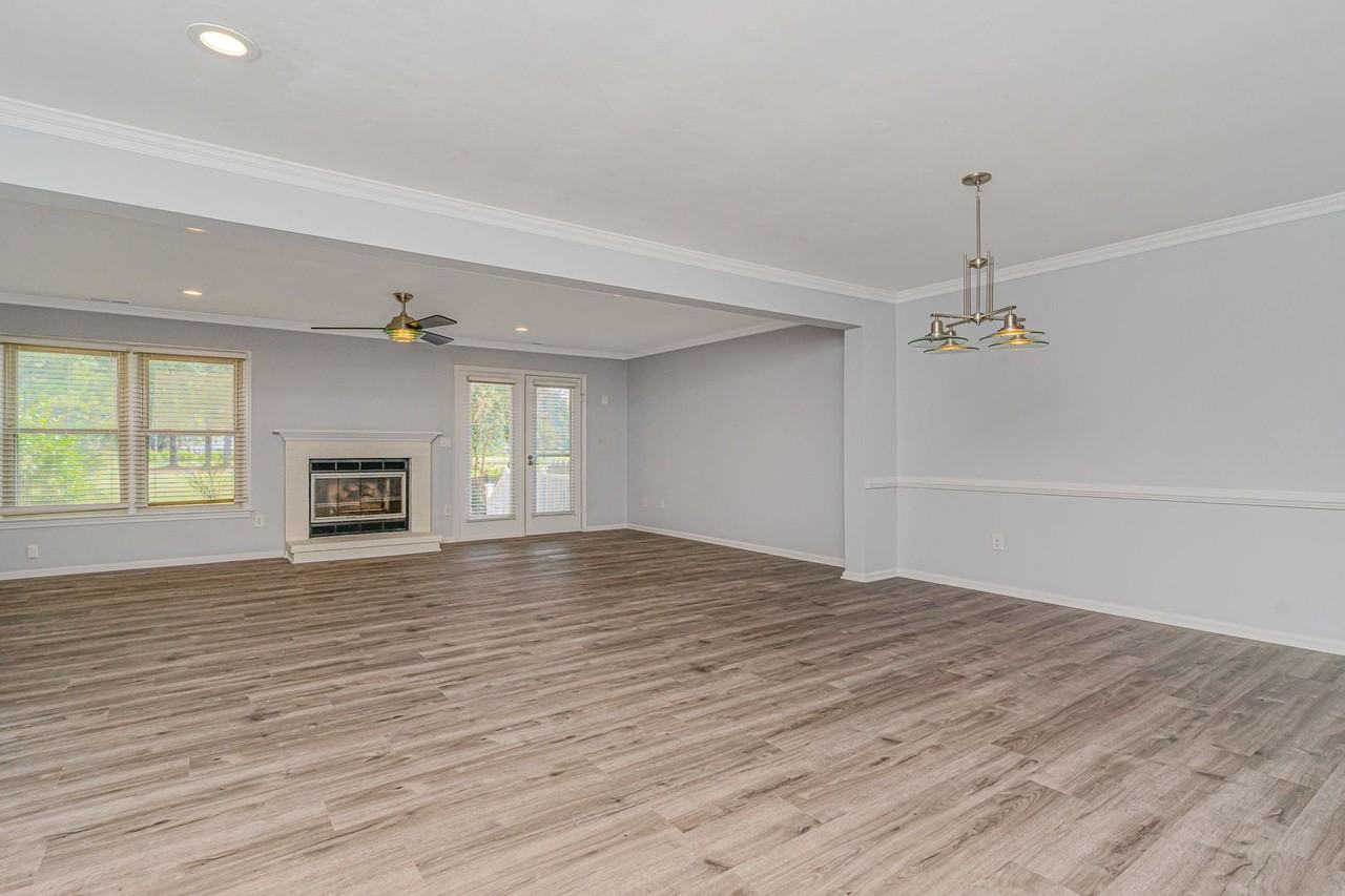 4711 Kempsville Greens Pkwy - Photo 5 of 26
