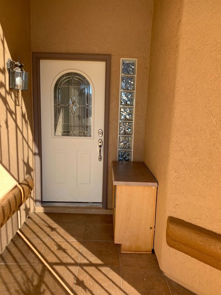 2875 Sierra Bermeja Dr - Photo 3 of 34