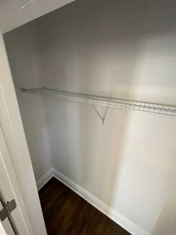 11023 S Vernon Ave #1B - Photo 6 of 8