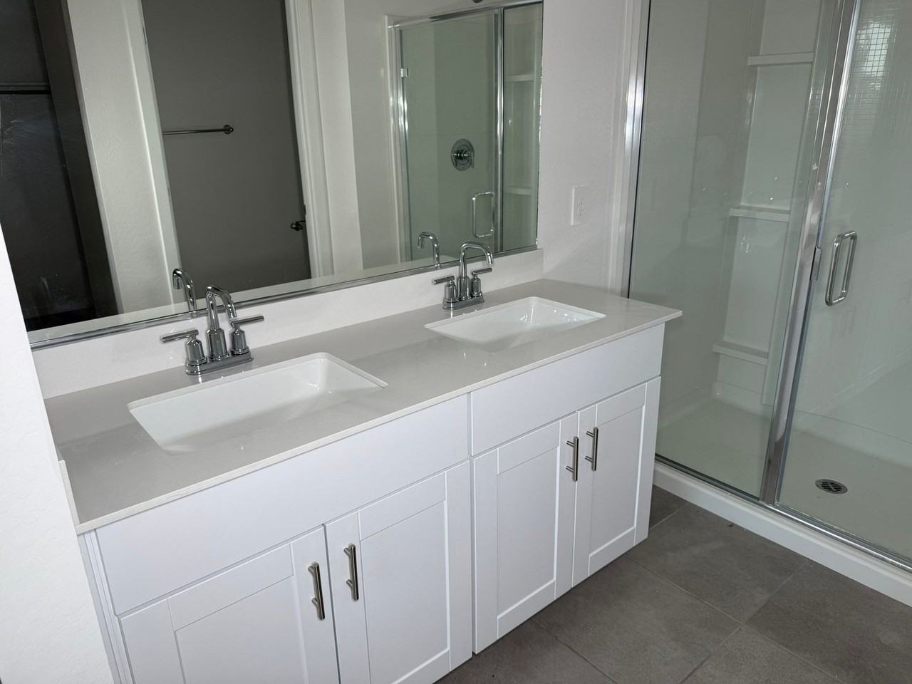2462 E Alonso Dr - Photo 6 of 49