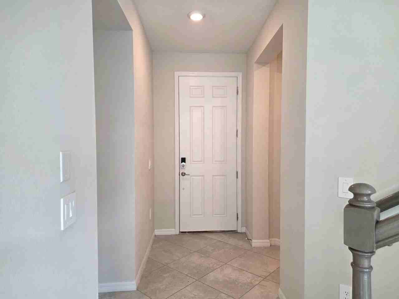 2865 High Pointe St - Photo 3 of 48